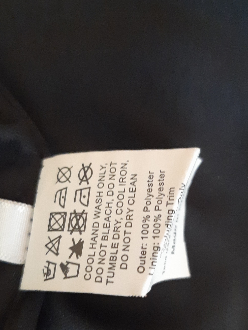 Sequined Jumpsuit With Satin Lapels & Trim. Slight Puffed Sleeve. Sz LG. - Picture 11 of 11